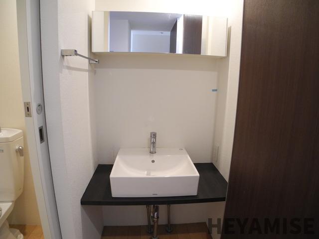 洗面設備　※類似間取りの別号室の写真です※