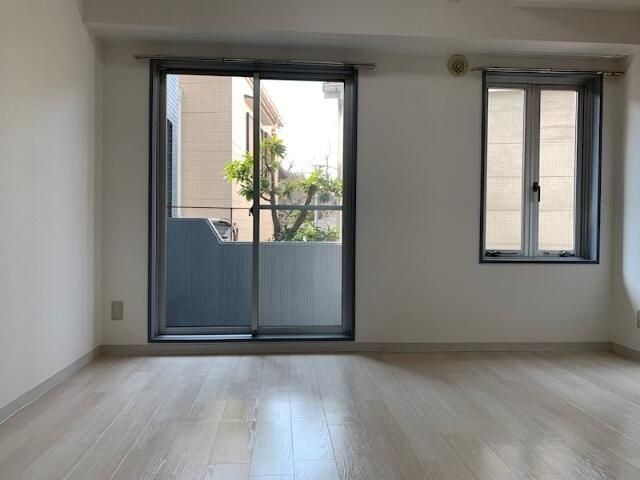 居室・リビング　NULL