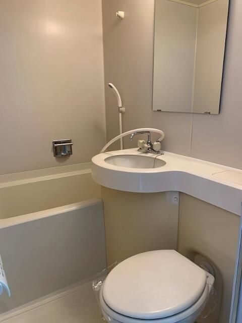 バス・シャワールーム　NULL