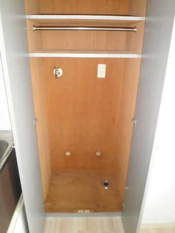 収納　★洗濯機置場有り★