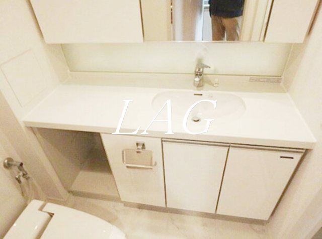 洗面設備　洗面台です。