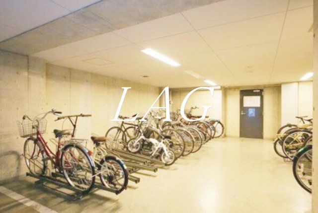 その他共有部分　駐輪場になります。