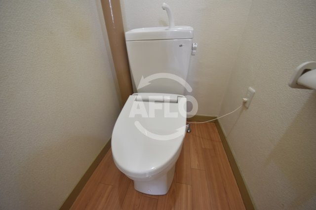 トイレ　シティライフ有萬　温水洗浄便座