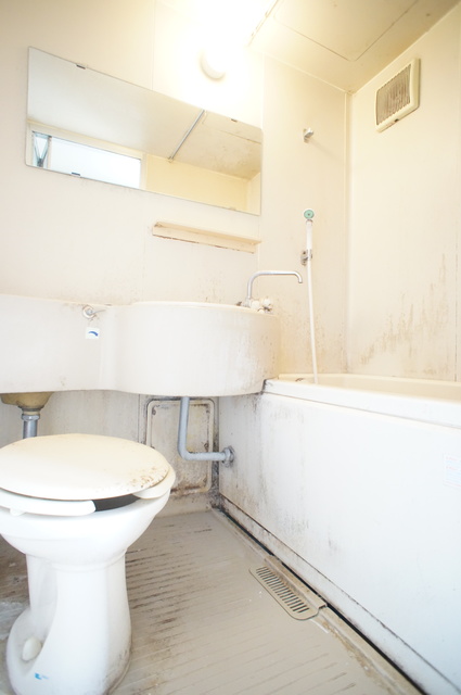 トイレ　清潔感のあるトイレで毎日快適です☆