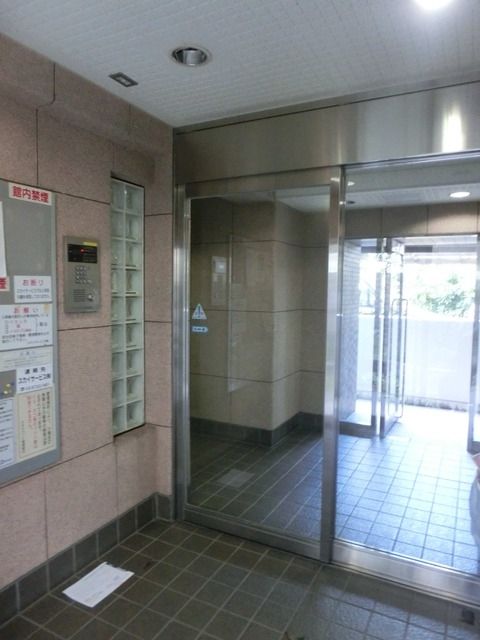 エントランス　NULL