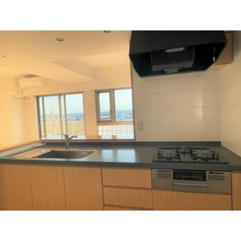 キッチン　３口ガスコンロ♪