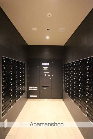 ロビー　ロビー