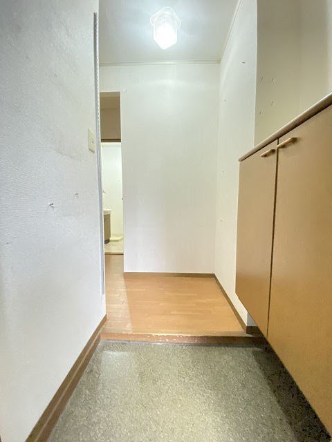 玄関　落ち着いた玄関です