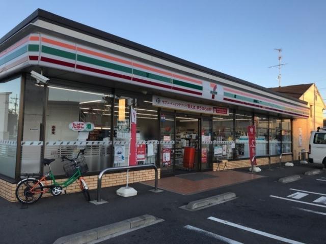 コンビニ　セブンイレブン（コンビニ）まで643m