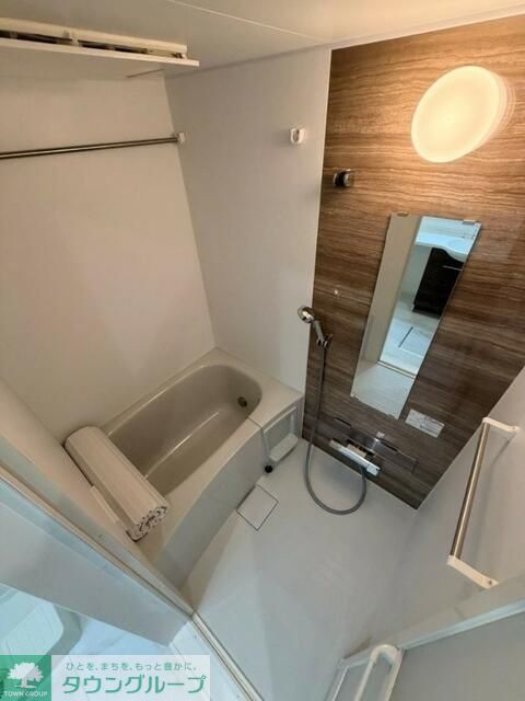 バス・シャワールーム　バス