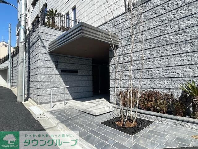 エントランス　エントランス