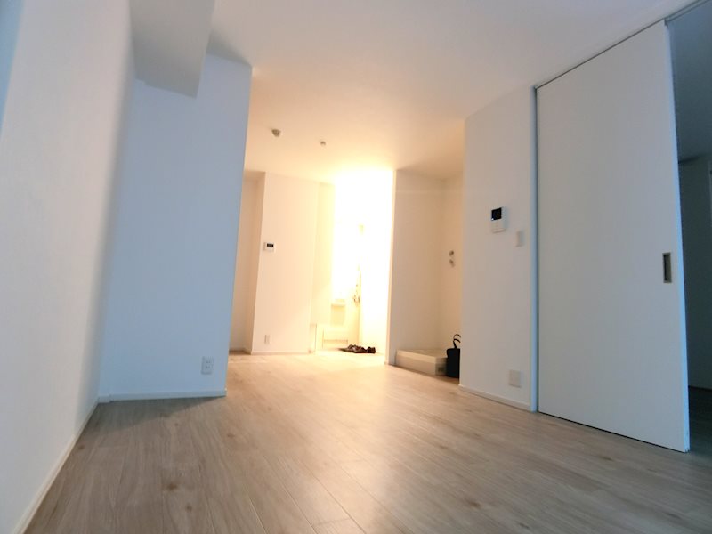 居室・リビング　別部屋の参考写真となります。