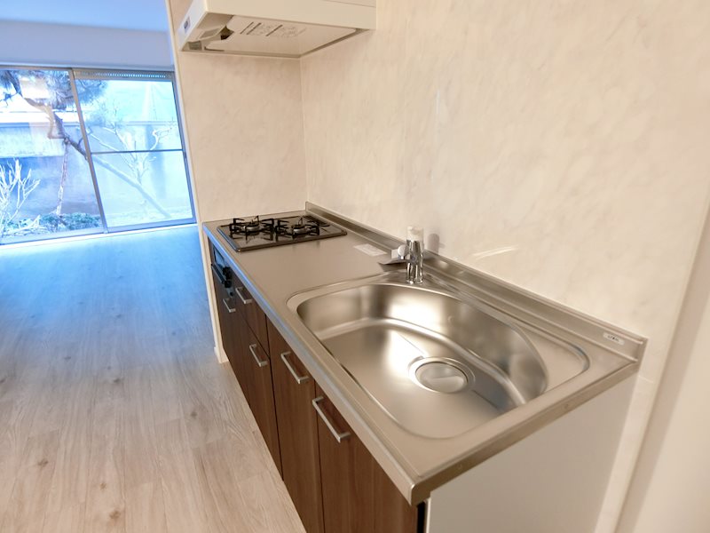 キッチン　別部屋の参考写真となります。