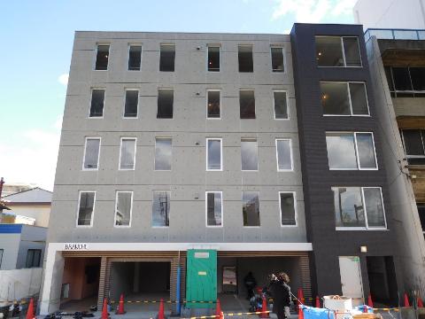 建物外観　外観写真（昼）