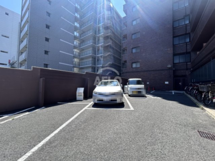 駐車場　ミフネセントラルベア東三国　駐車場