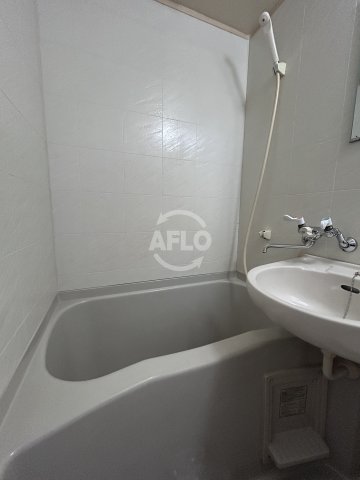 バス・シャワールーム　ミフネセントラルベア東三国　浴室