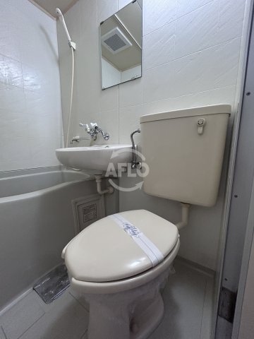 トイレ　ミフネセントラルベア東三国　トイレ