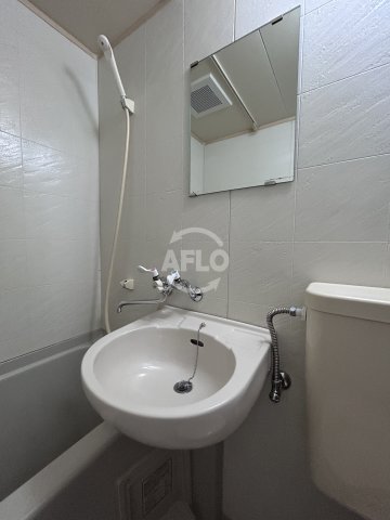 洗面設備　ミフネセントラルベア東三国　洗面台