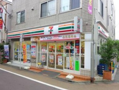コンビニ　セブンイレブン学芸大学駅東店（コンビニ）まで213m
