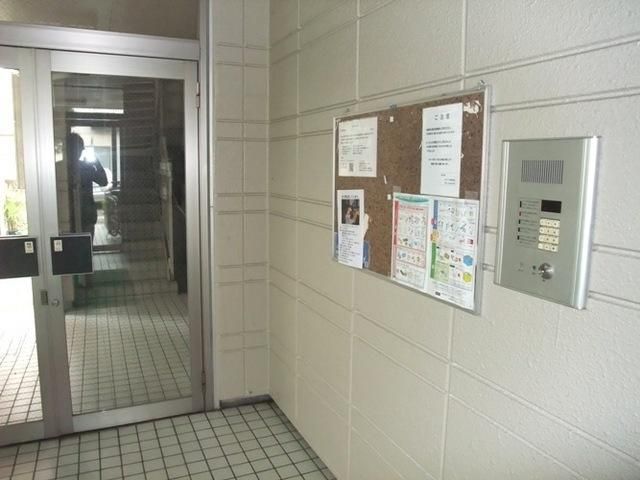 セキュリティ　★オートロック付きで安心です★