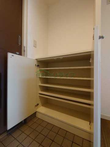 収納　別部屋同タイプ部屋の参考写真となります。