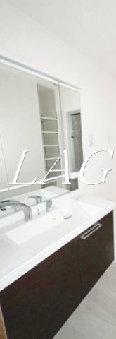 洗面設備　洗面台です。