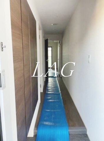 玄関　玄関です。