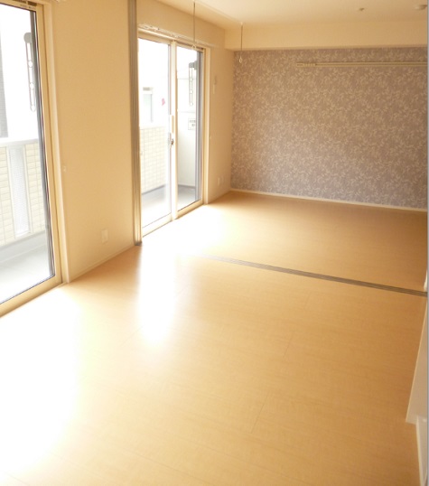 居室・リビング　南西向きで日当り良好です(^O^)