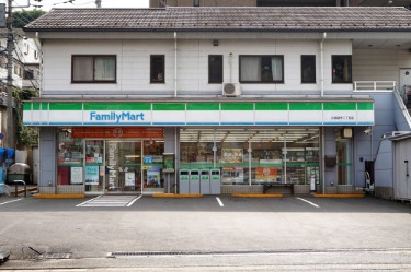 コンビニ　ファミリーマート　川崎新作２丁目店（コンビニ）まで500m