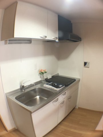 キッチン　壁付けキッチンでスペースを有効活用できます！