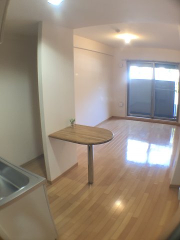 居室・リビング　エアコン付きで初期費用を抑えられます♪