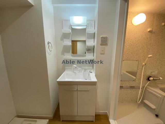 洗面設備　同型モデル