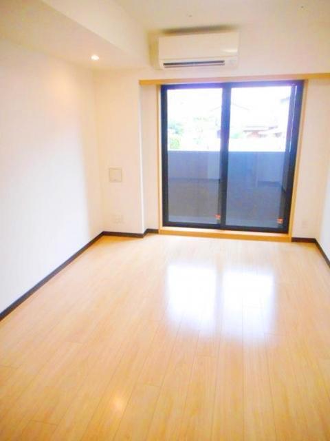 居室・リビング　別部屋同仕様写真