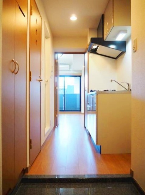 玄関　別部屋同仕様写真