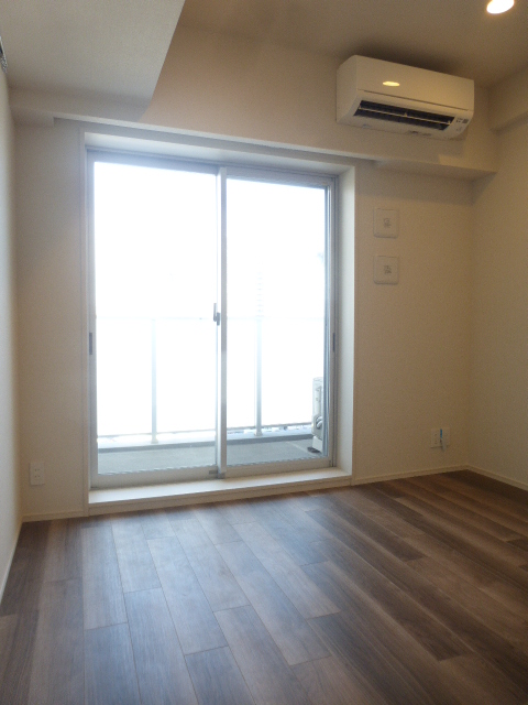 居室・リビング　※別部屋参考写真