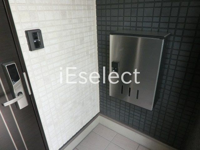 その他設備　嬉しい宅配ボックス付きです