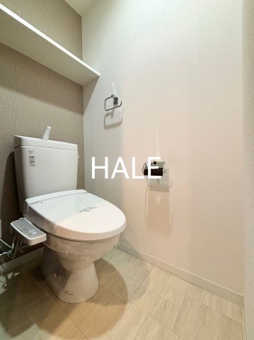 トイレ　別号室類似