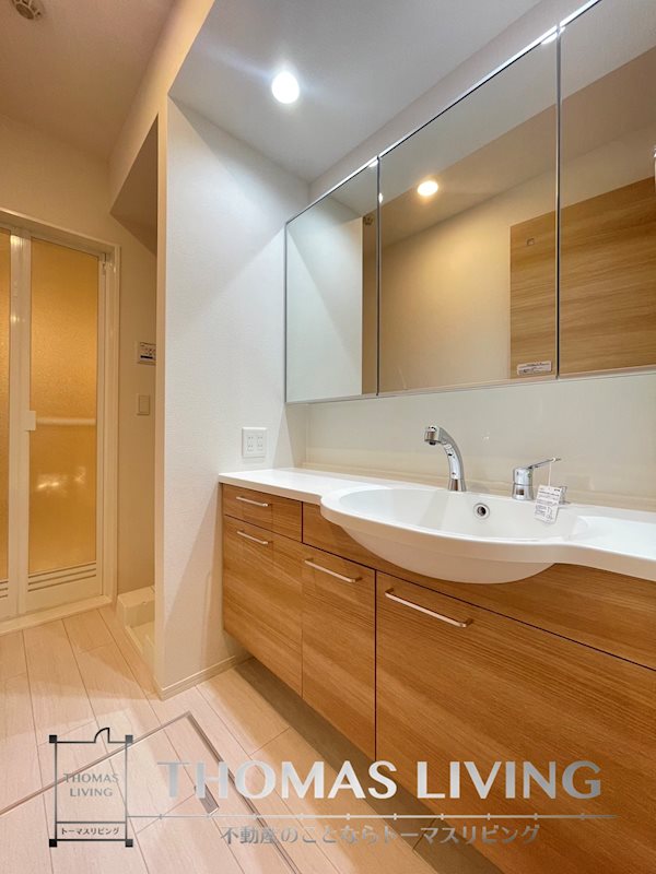 洗面設備　類似物件の写真でご参考下さい。