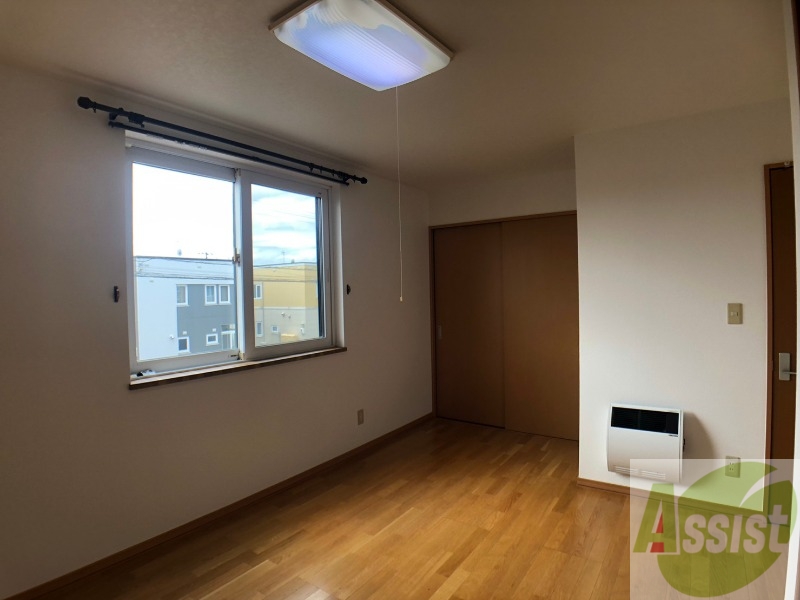 その他部屋・スペース　明るいお部屋は気持ちよく過ごせそうですね。