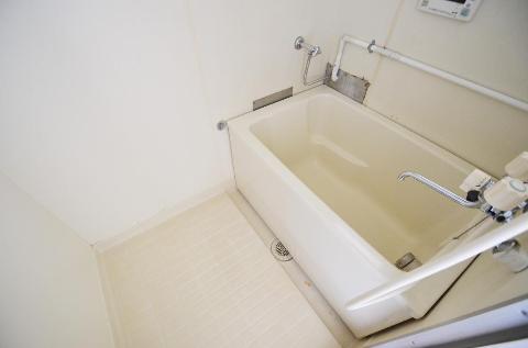 バス・シャワールーム　バス（イメージ）