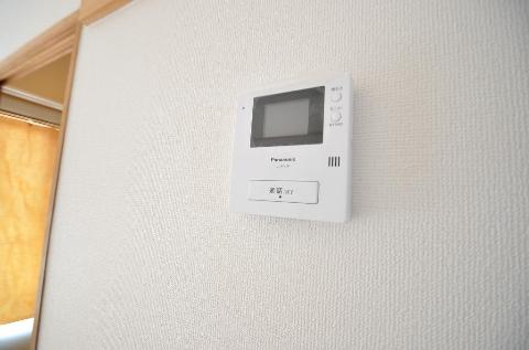 セキュリティ　カメラ付インターホン（イメージ）