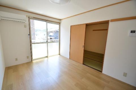 居室・リビング　室内（イメージ）