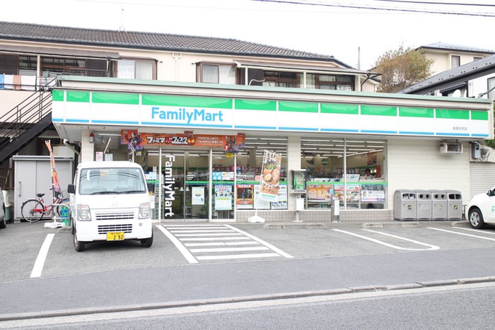コンビニ　ファミリーマート 金程住宅店（コンビニ）まで600m