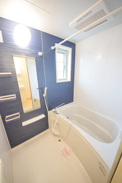 バス・シャワールーム　☆ふぅ～っと一息落ち着く空間☆