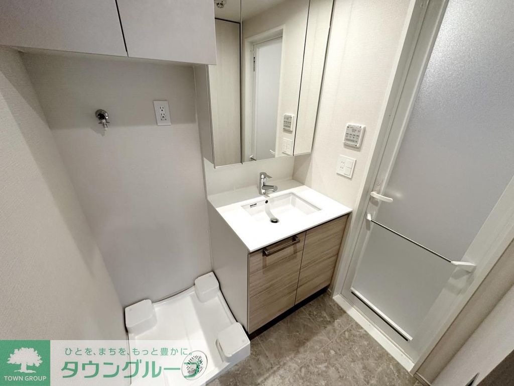 洗面設備　お部屋探しは株式会社　タウンハウジング　までお気軽にお問合…