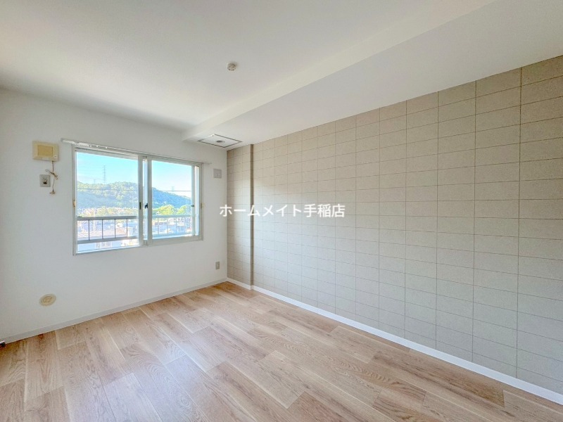 その他部屋・スペース　明るい洋室♪