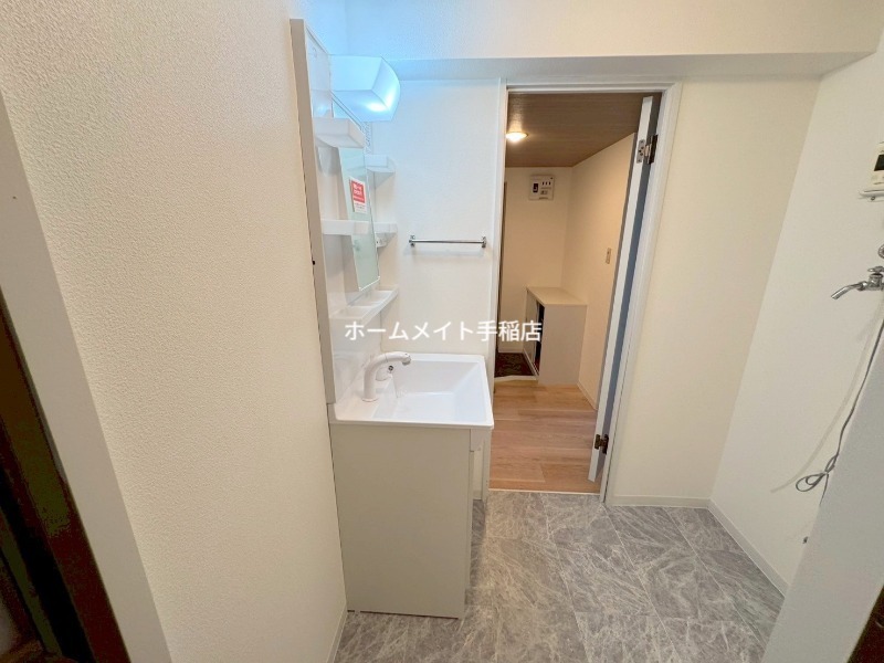 洗面設備　シャンプードレッサーです♪