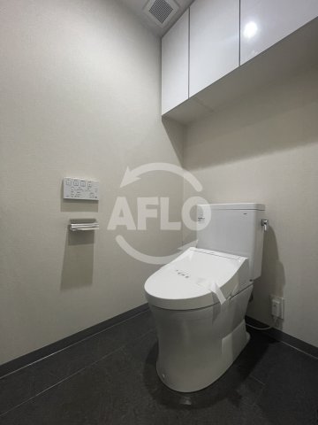 トイレ　ザ・タワー大阪　トイレ