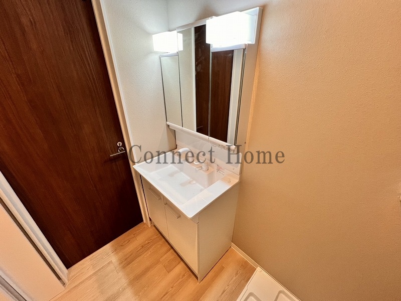 洗面設備　同タイプ