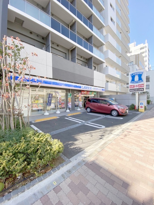 コンビニ　ローソン（コンビニ）まで240m